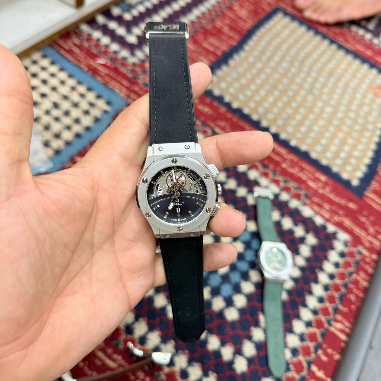 Watch Hublot Big Bang - Image 2