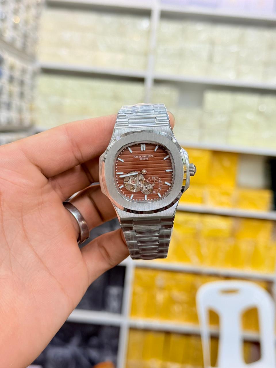 Watch Patek Philippe Nautilus - Image 13