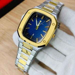 Luxury Watch Patek Philippe Nautilus Watch with a two-tone Metal Case and Bracelet