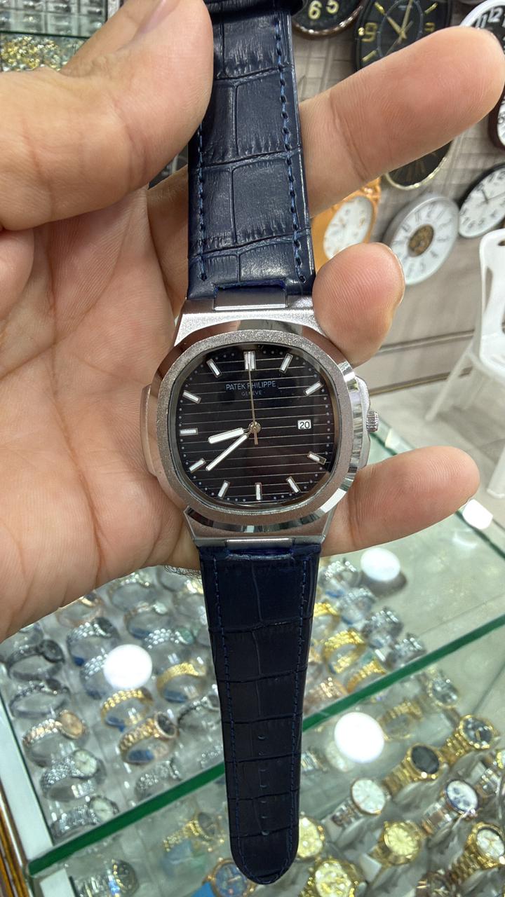Watch Patek Philippe Geneve Nautilus Series - Image 8